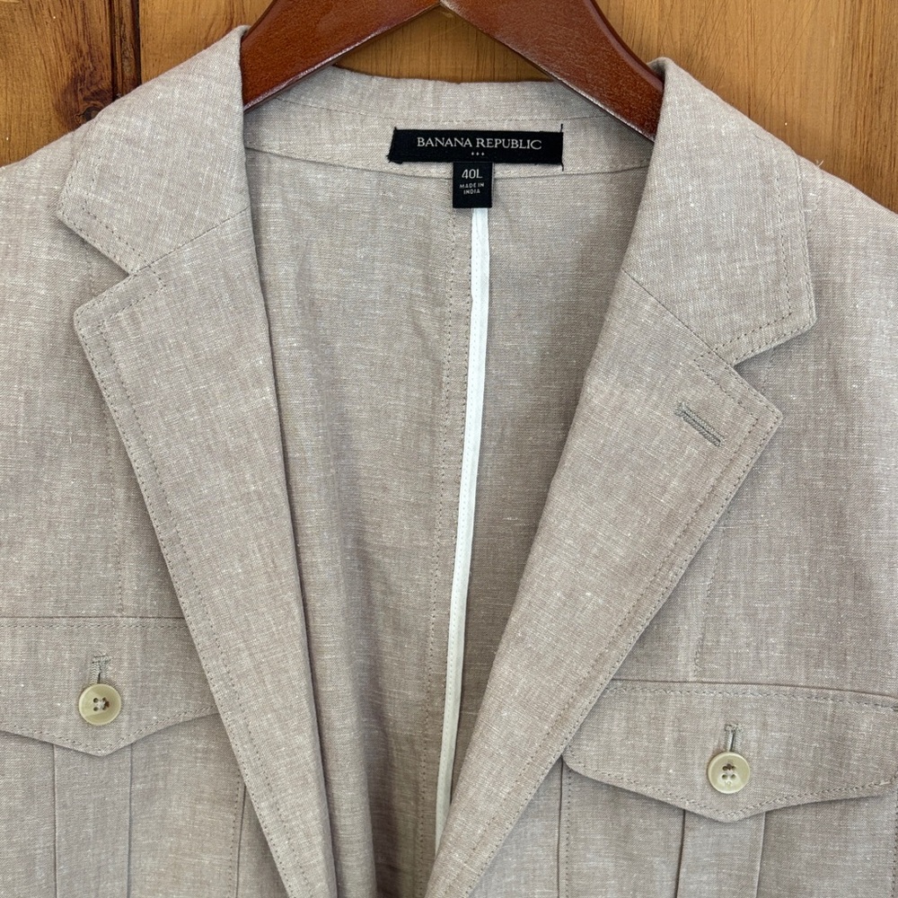 Banana Republic Light Tan Linen Blazer